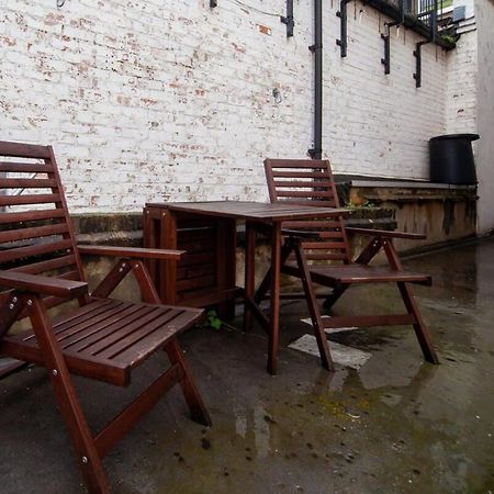 Lovely 2 Bedroom Apartment In Tooting London Exterior foto