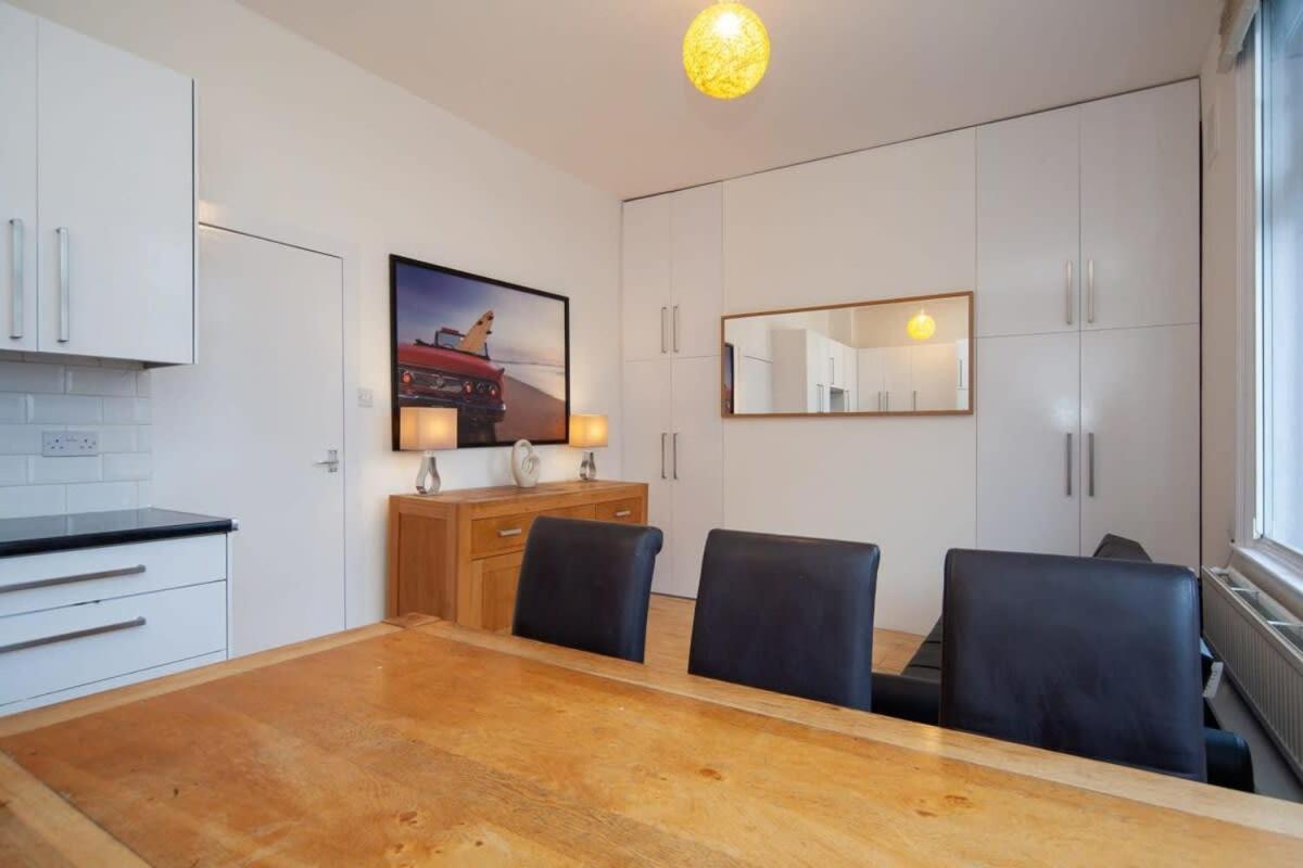 Lovely 2 Bedroom Apartment In Tooting London Exterior foto
